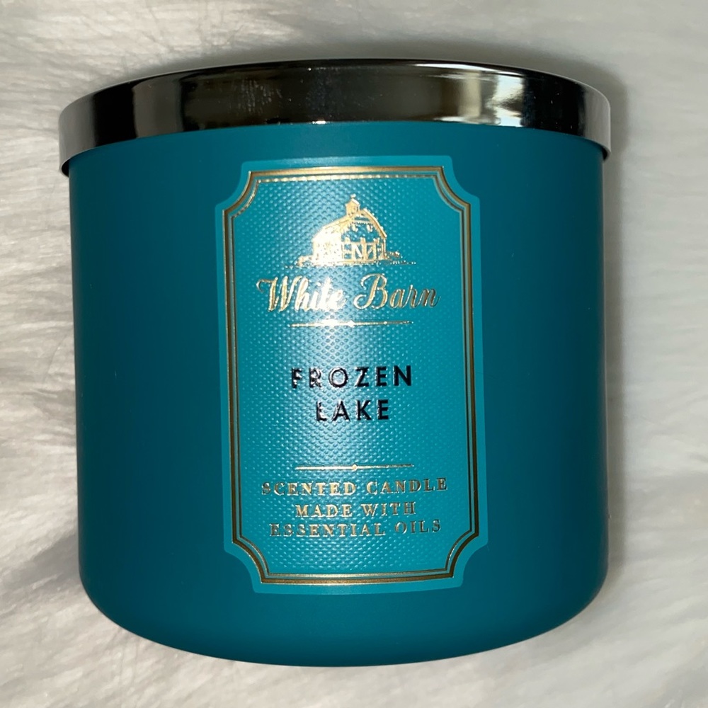 Frozen lake ❄️ 3wick candle
